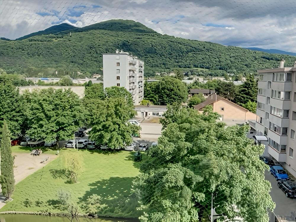 Appartement à SAINT-MARTIN-D&#039;HERES