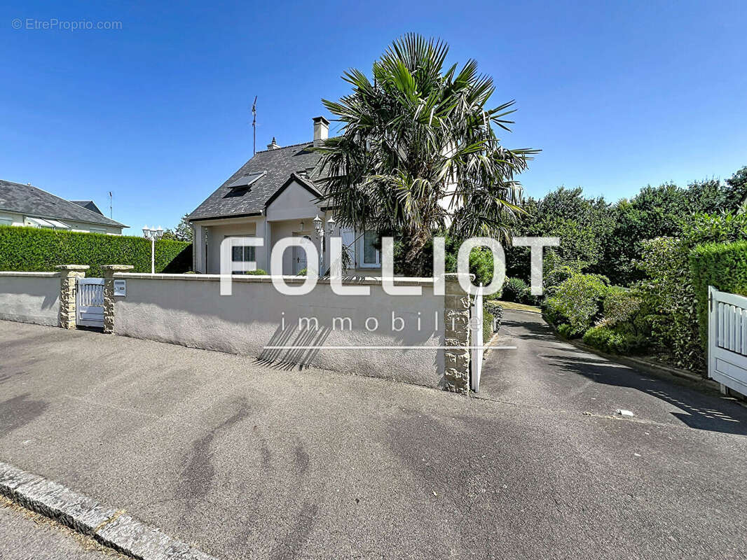 A VENDRE - Maison 4 pièces à Lécousse - 124 m² - photo 11