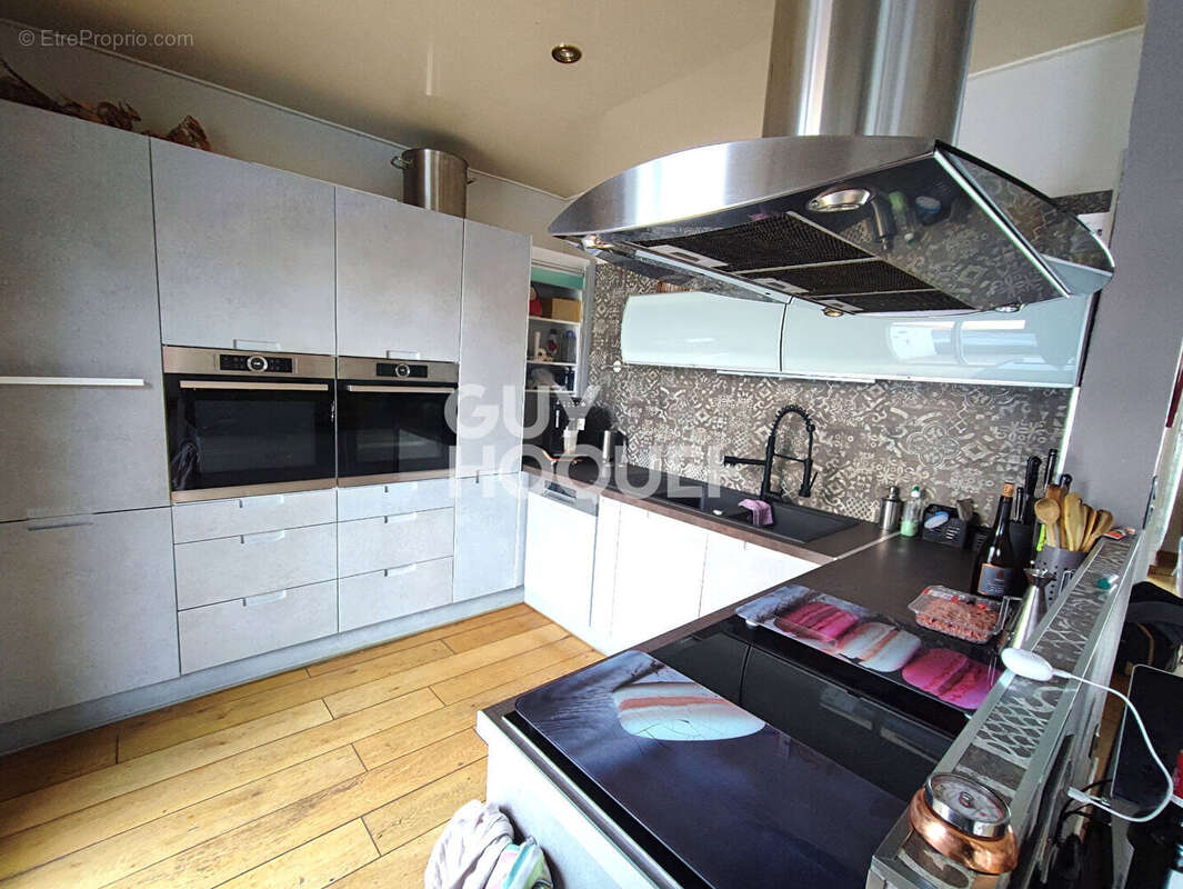 Maison - 6 pièces avec piscine , A vendre à Perpignan (66000) , Quartier Las Cobas - photo 6