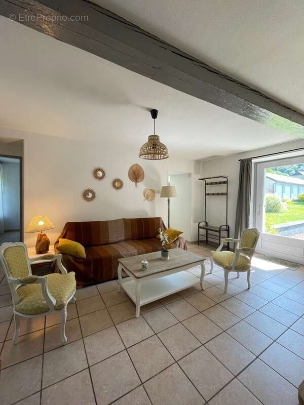 Appartement à CAMPAN