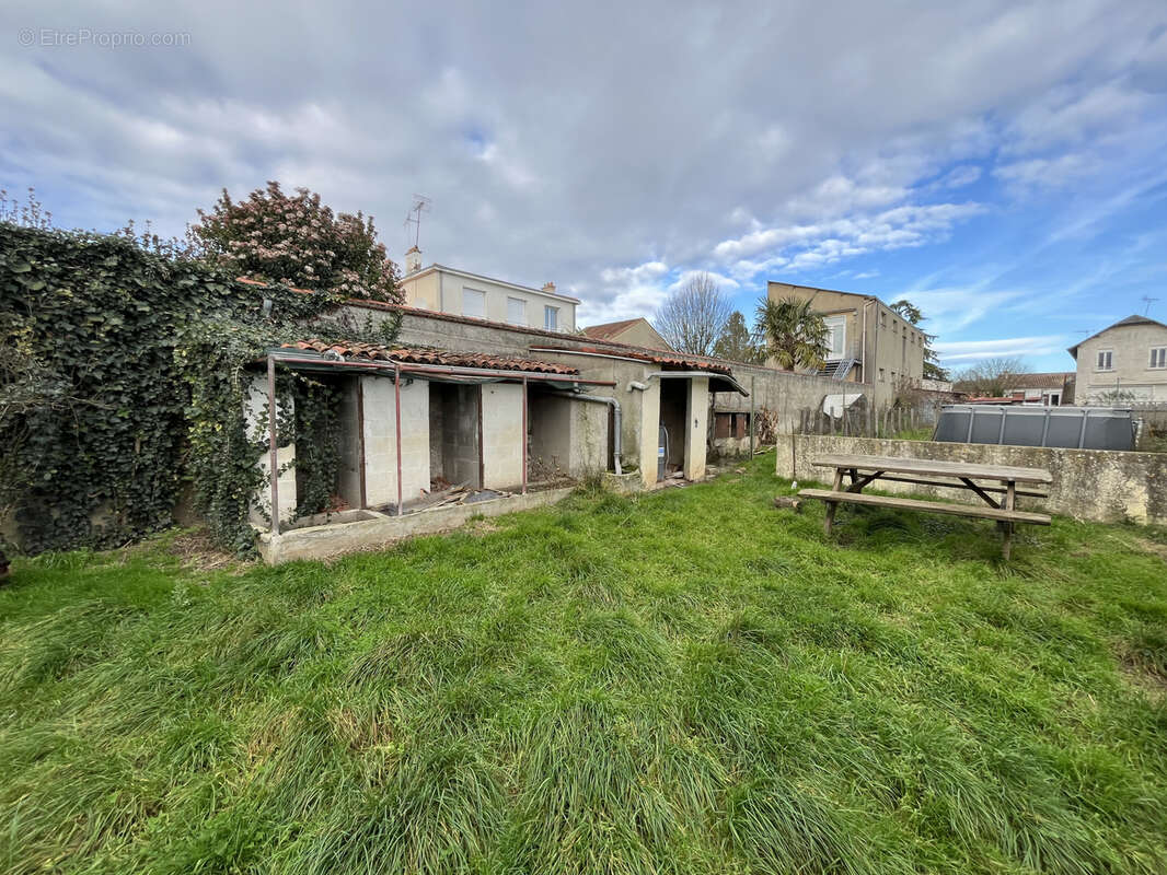 Maison à LA MEILLERAIE-TILLAY