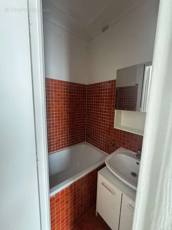 Appartement à PARIS-12E
