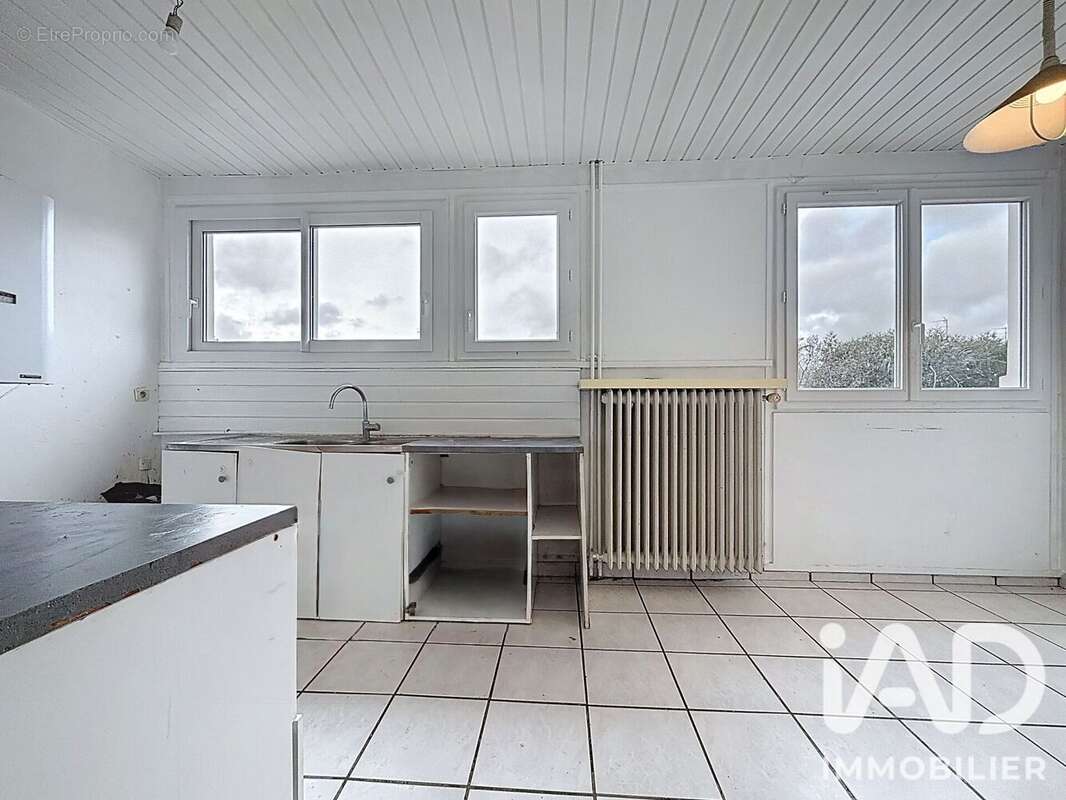 Maison 85 m² à Pontault-Combault  - photo 5