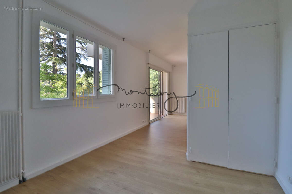 A vendre nimes montaury p3 + terrasse - photo 3
