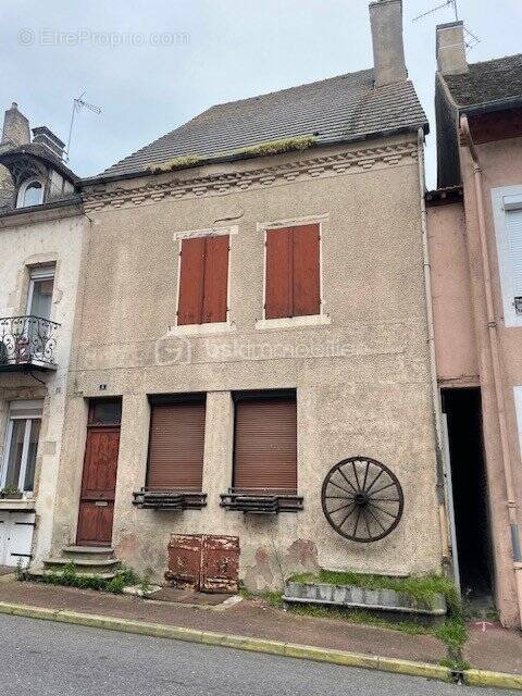 Maison à VERDUN-SUR-LE-DOUBS