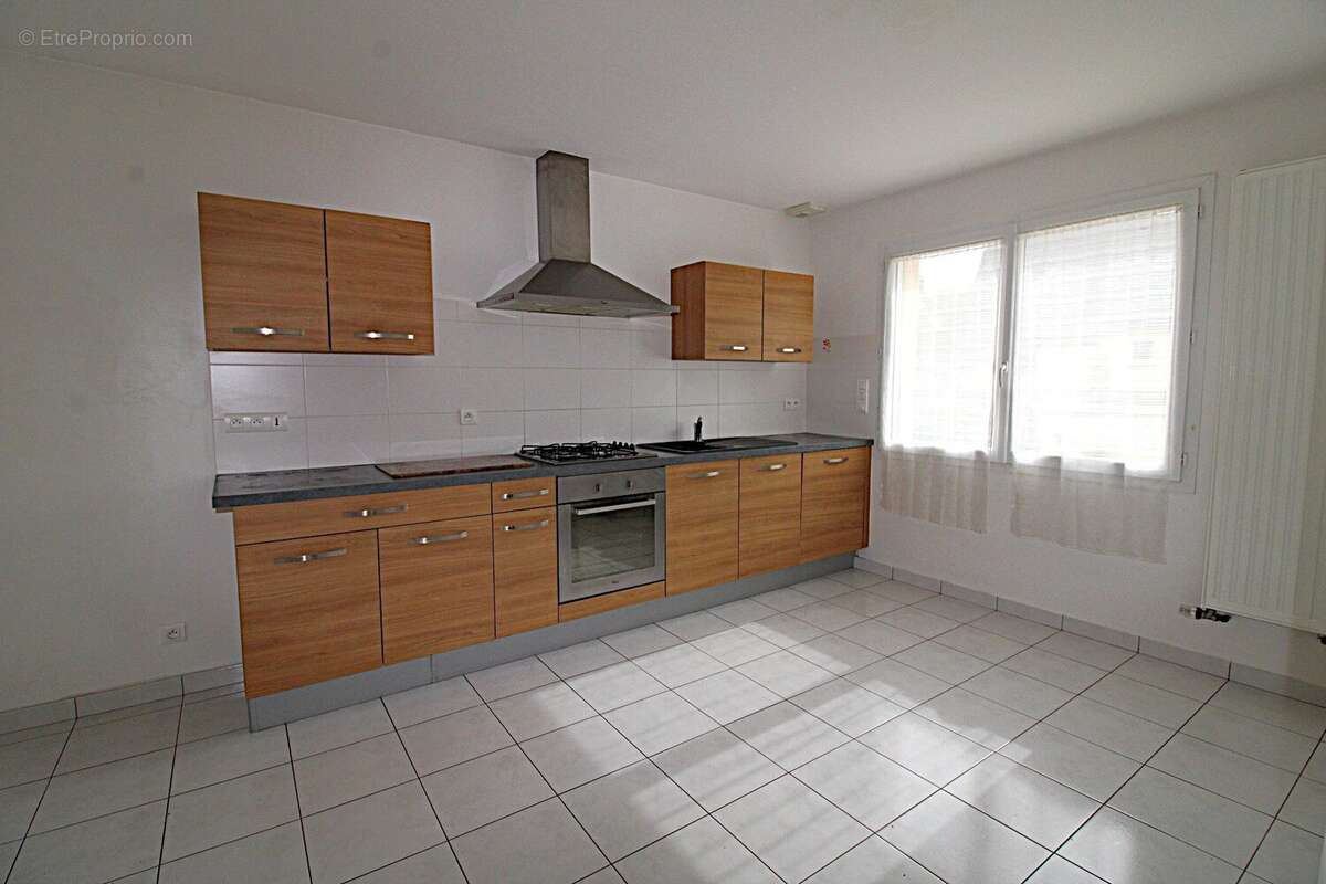 Maison 118 m² à Langueux  - photo 2