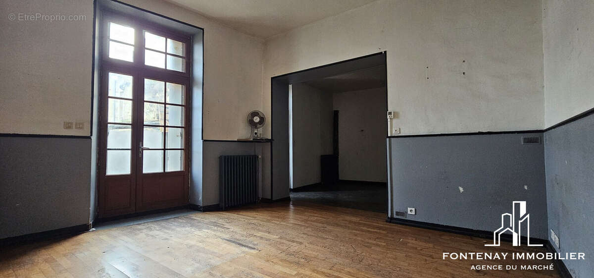 Appartement à FONTENAY-LE-COMTE