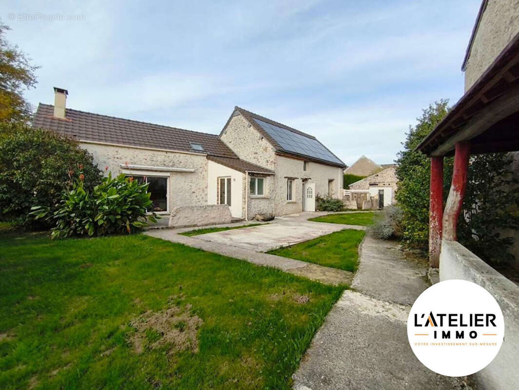 Maison à MONTMIRAIL