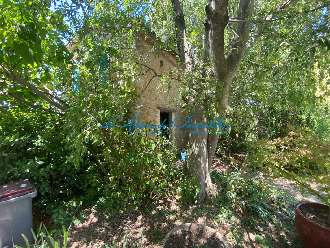Maison à QUISSAC