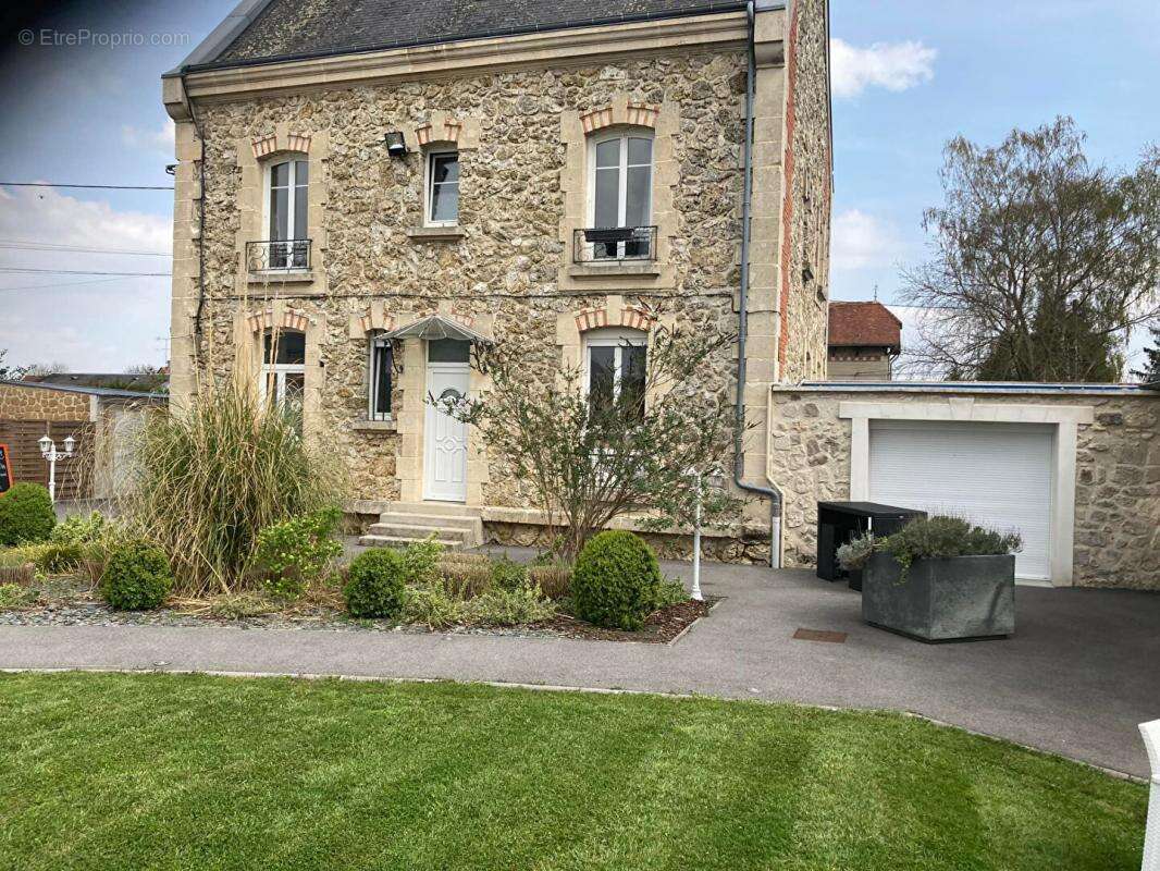 Appartement à CRAONNELLE