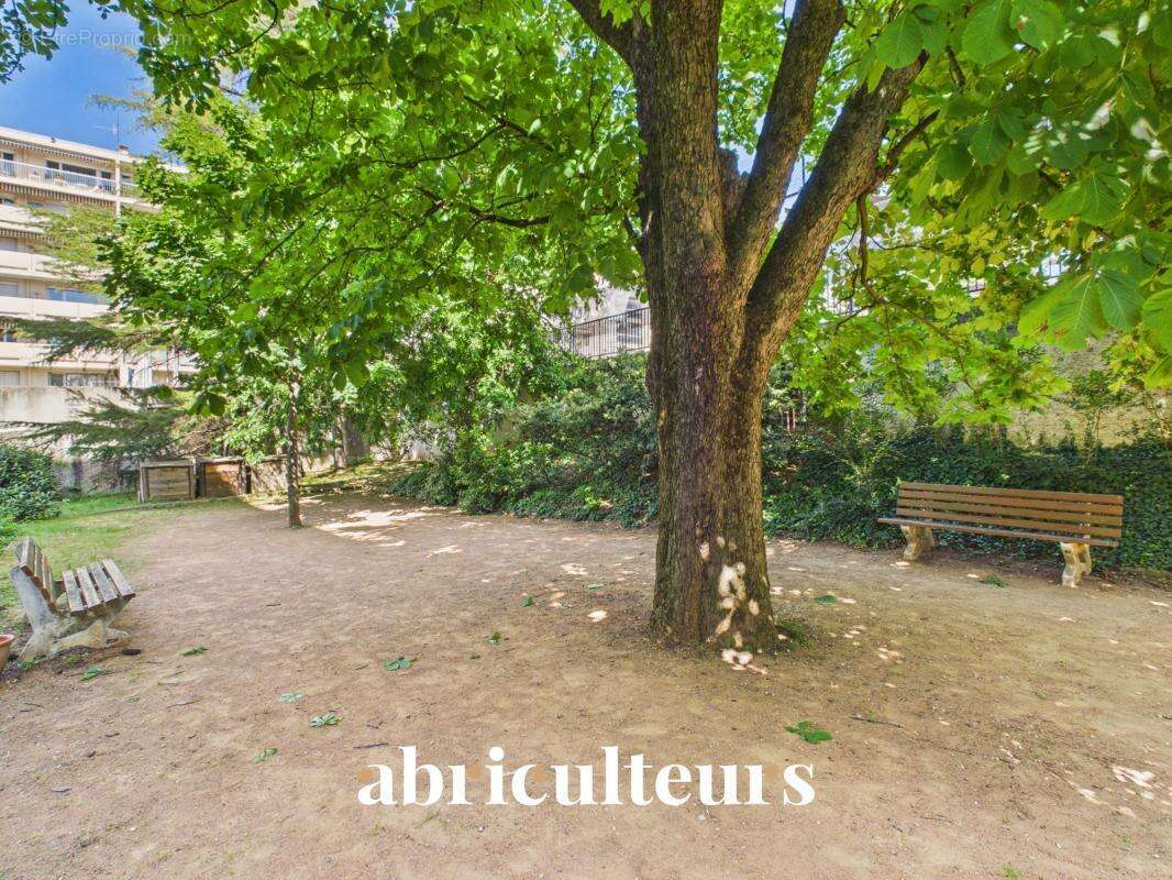 Appartement à LYON-3E