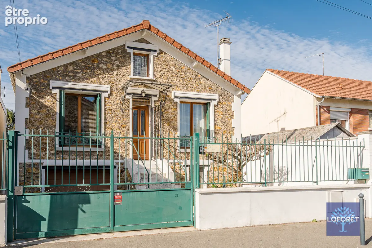Maison Les Pavillons Sous Bois 4 pièce(s) 75 m2 - photo 1