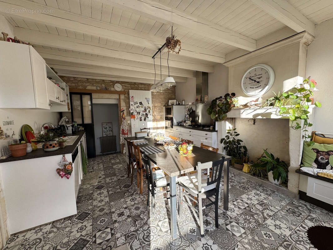 Maison à MEURSAC