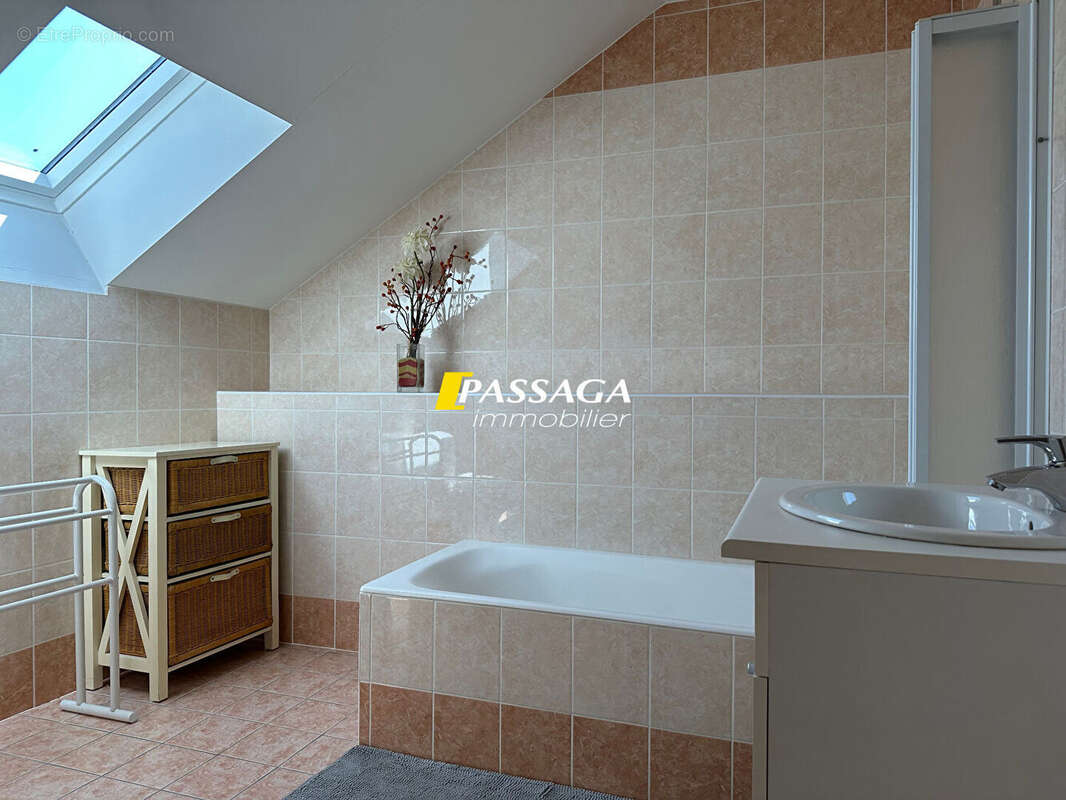 Appartement à SAINT-GENIEZ-D&#039;OLT