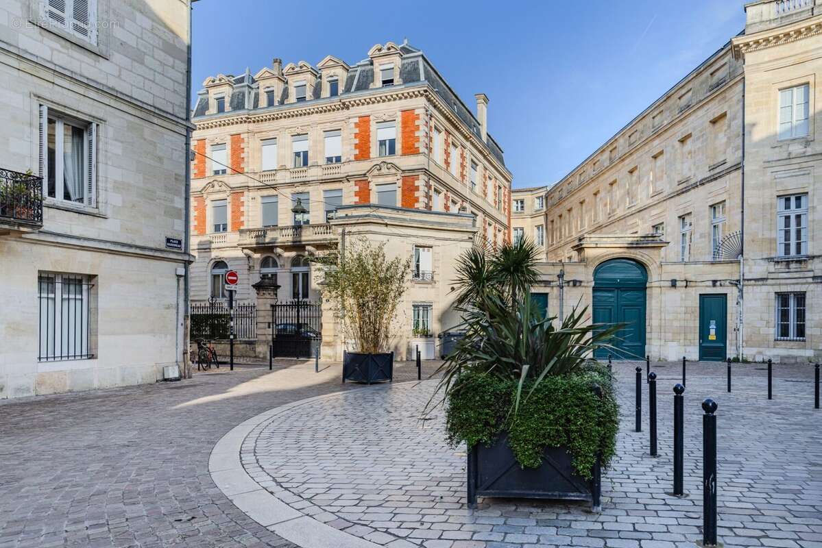 Appartement à BORDEAUX