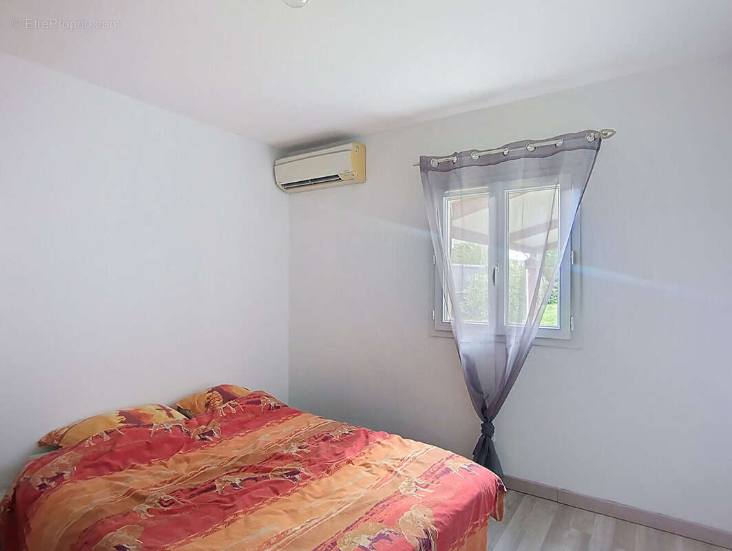 Maison à SAINT-ANDRE-DE-CUBZAC