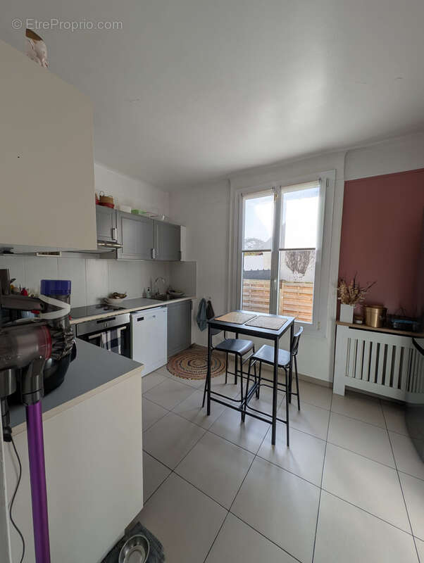 Maison à SAVIGNY-SUR-ORGE