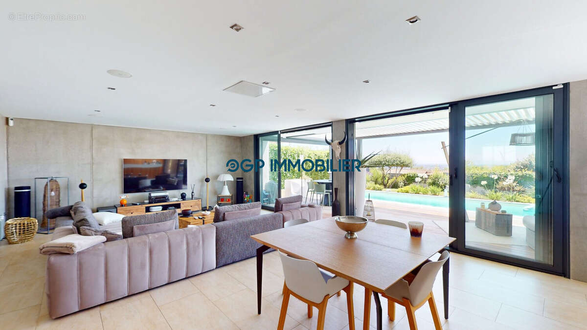 Maison à CASTELNAU-D&#039;ESTRETEFONDS