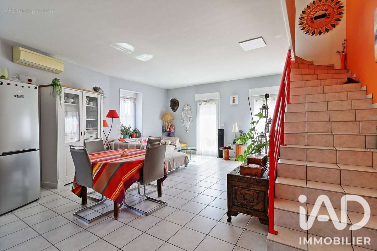 Appartement 93 m² à Latour-Bas-Elne  - photo 2