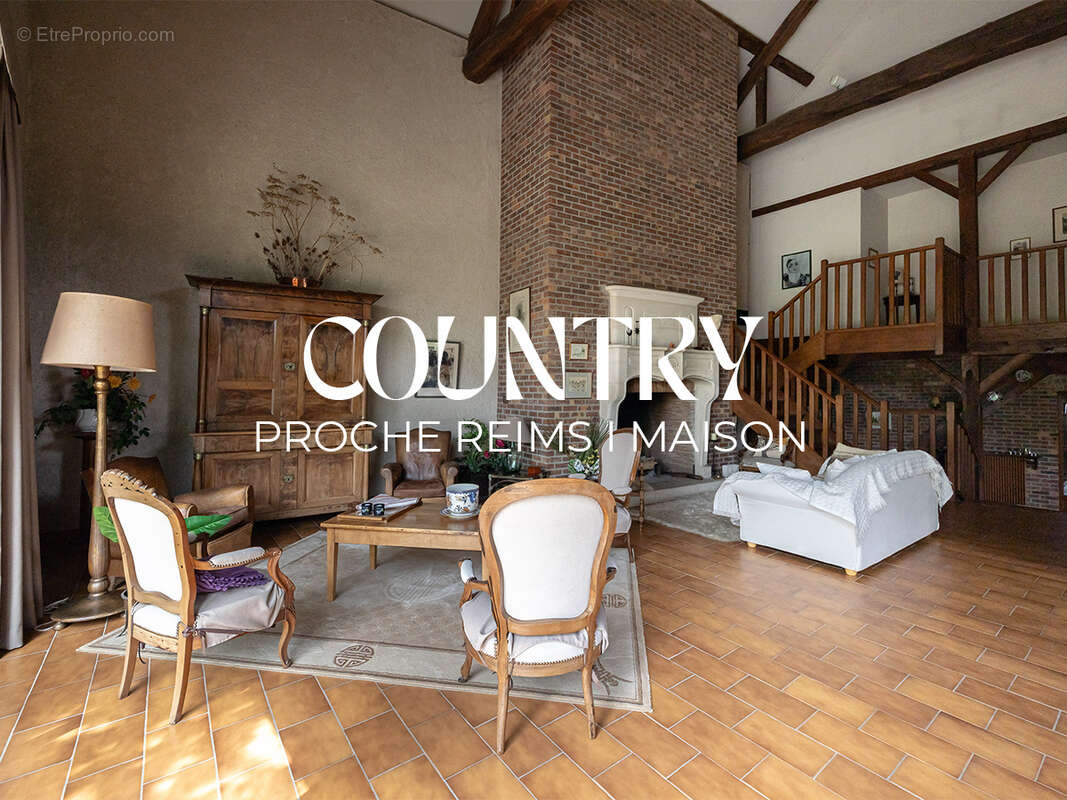 Maison à VILLERS-AUX-NOEUDS