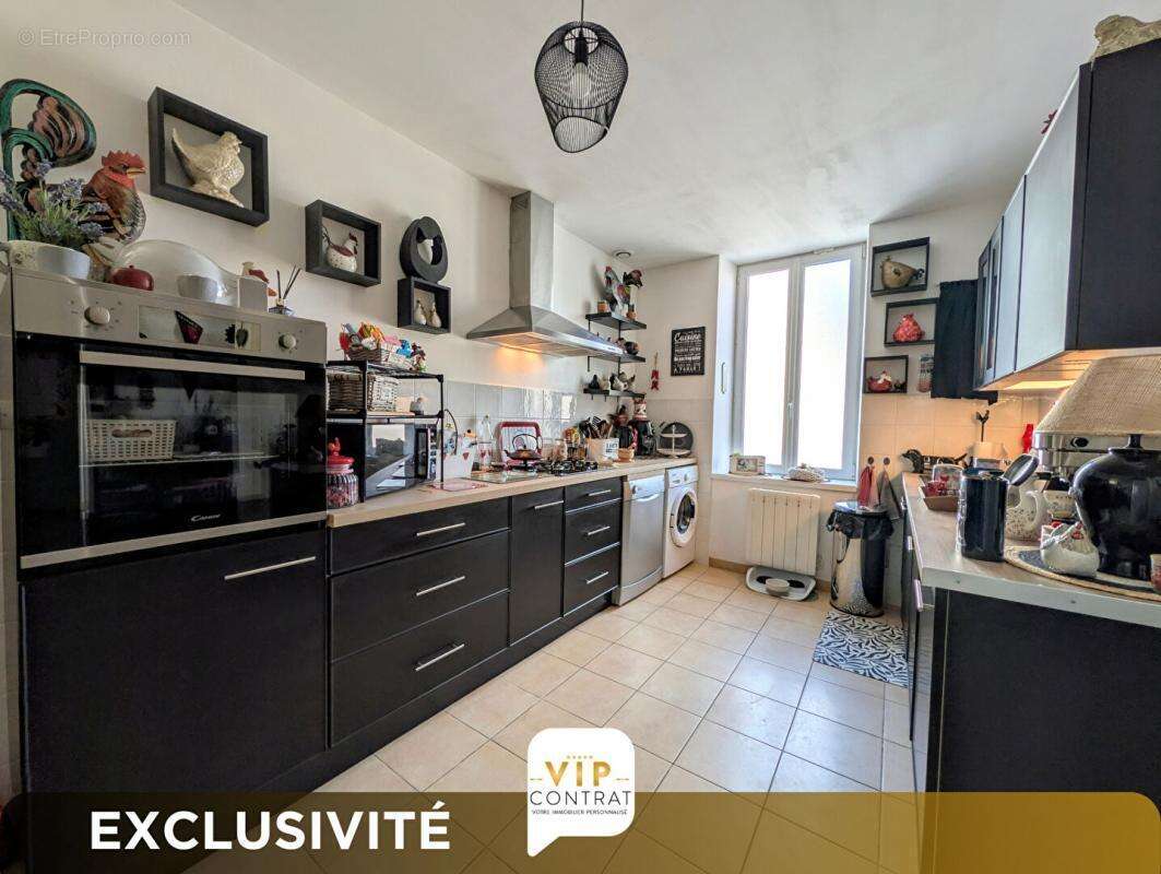 Maison à MORTAGNE-SUR-GIRONDE
