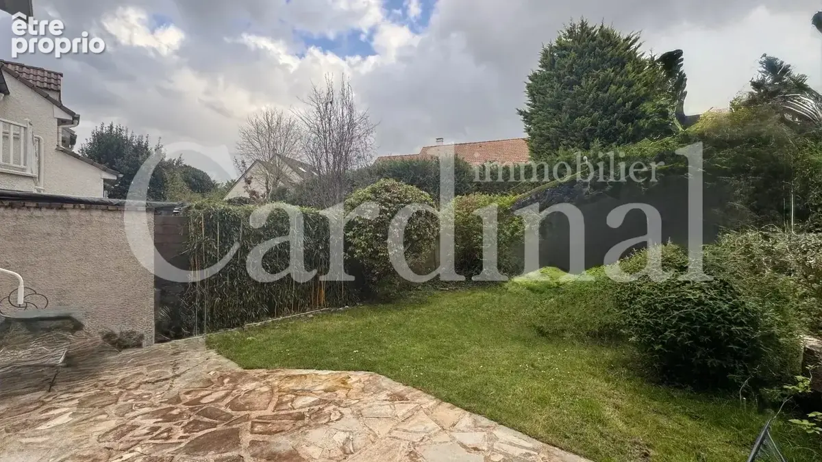 Maison 138 m² à vendre à Noisy-Le-Roi (78590) - photo 2