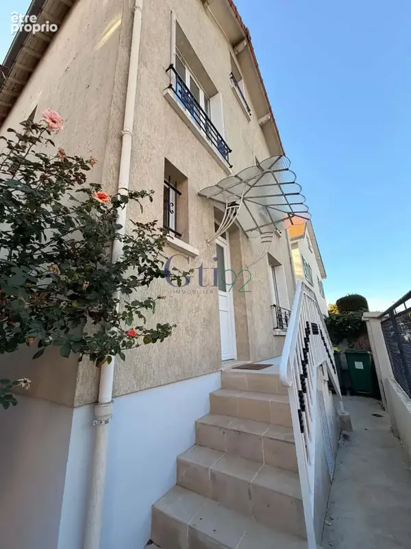 Beaux volumes au charme de l'ancien au coeur du jardin parisien - photo 3