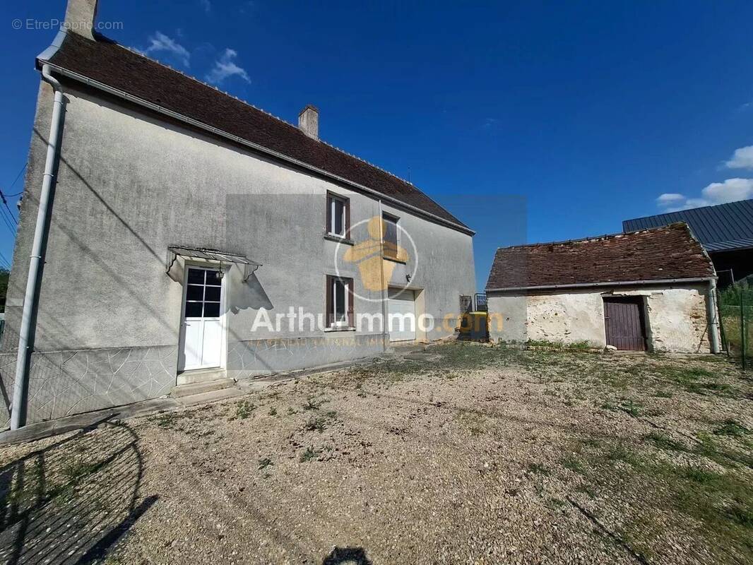 Maison à LA FERTE-GAUCHER