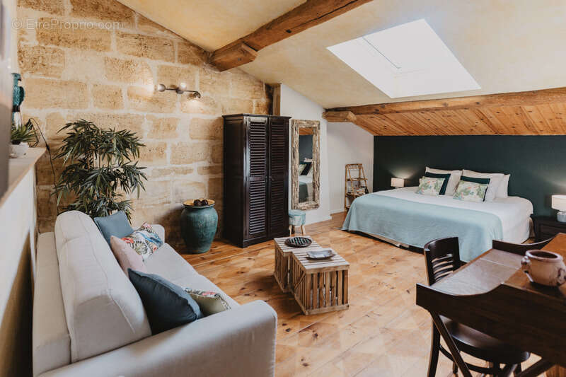 Maison à PAUILLAC