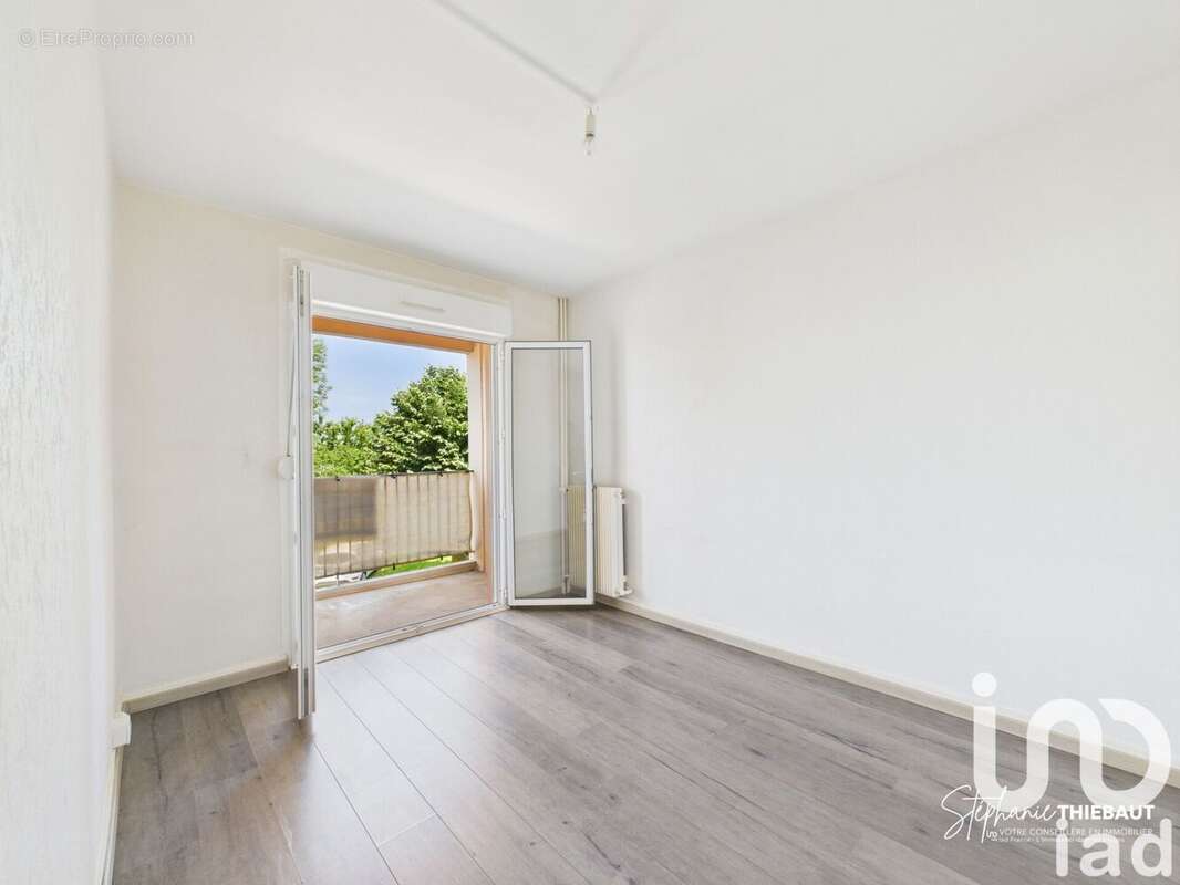 Photo 2 - Appartement à CONTREXEVILLE