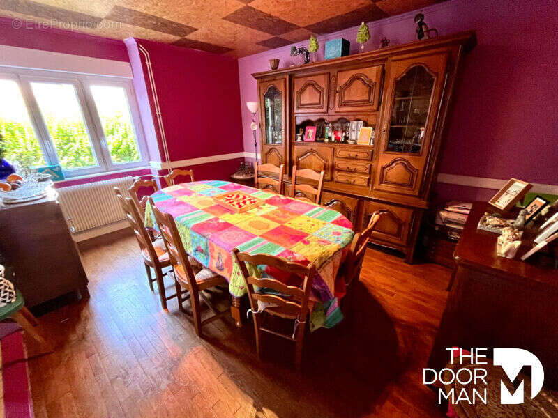 Maison à VAL-DE-MEUSE