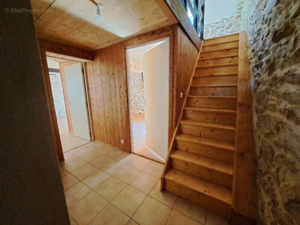 Maison à AMBERT