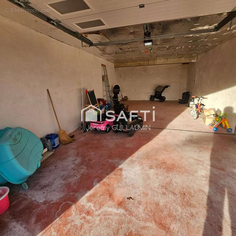 Photo 9 - Maison à SAINT-REMY-EN-ROLLAT