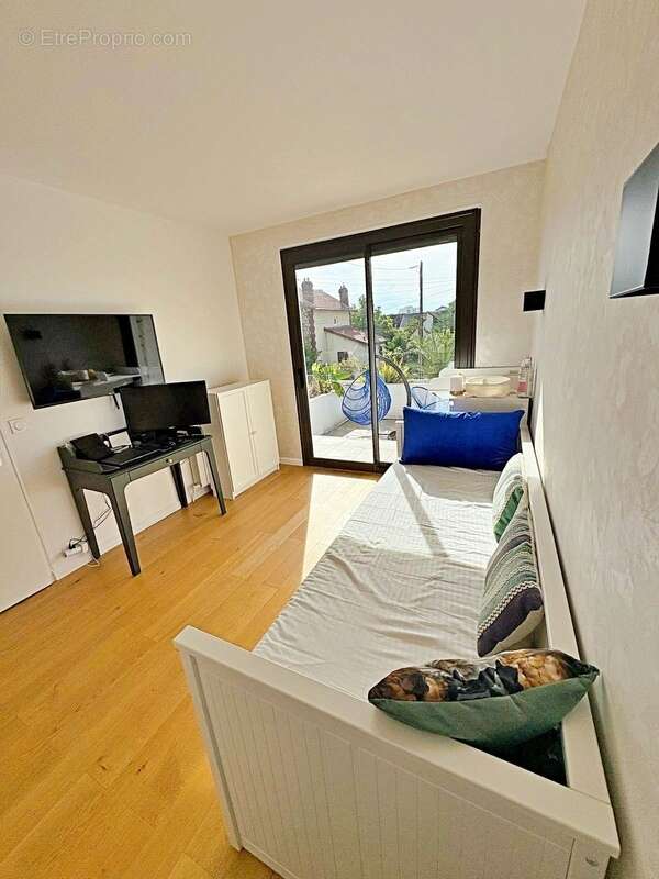 Maison à vendre 7 pièces ARGENTEUIL (95) - photo 16