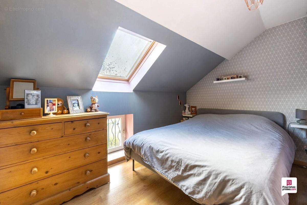 Maison à LES MUREAUX