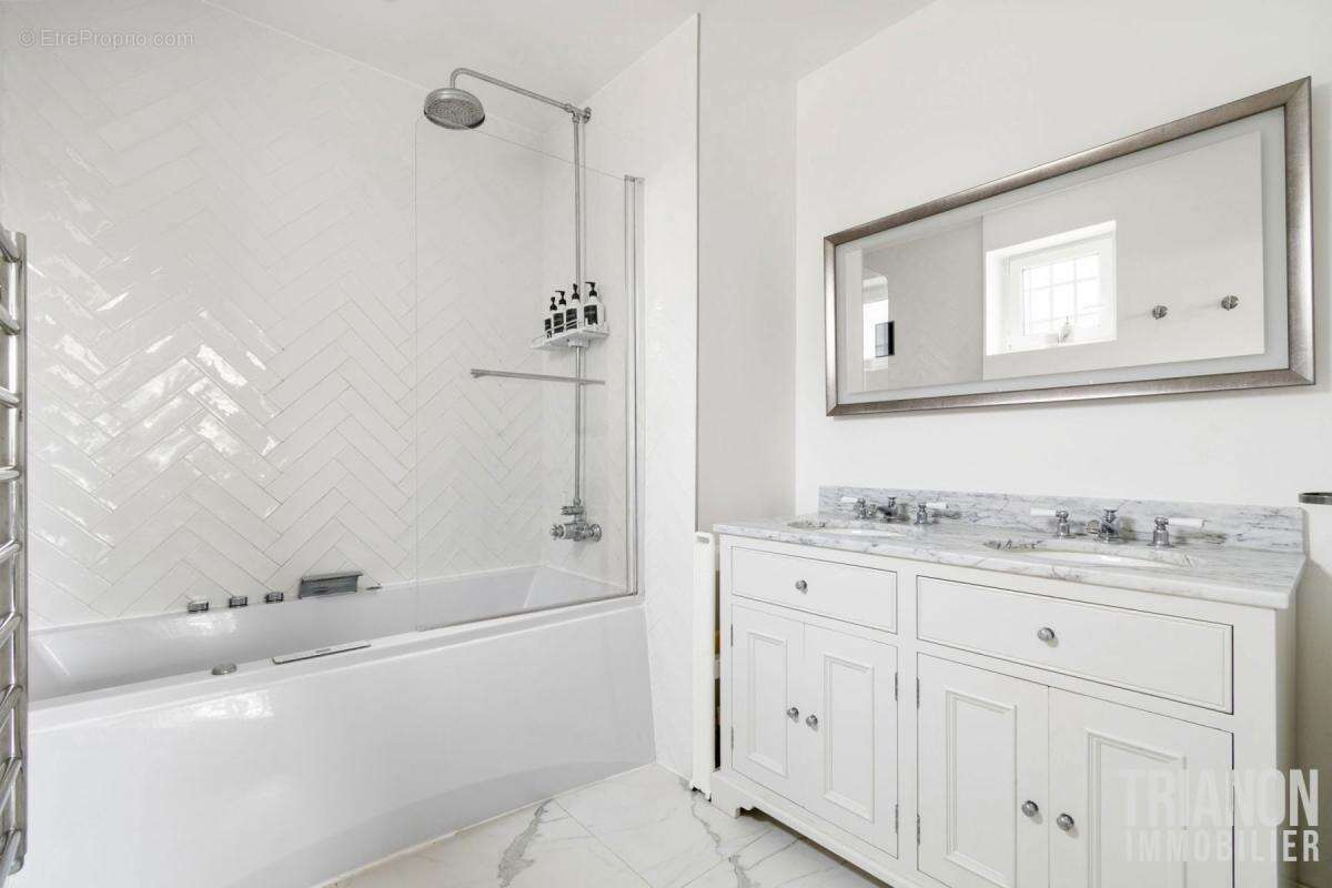 Appartement de 5 pieces entierement renove a garches - photo 12