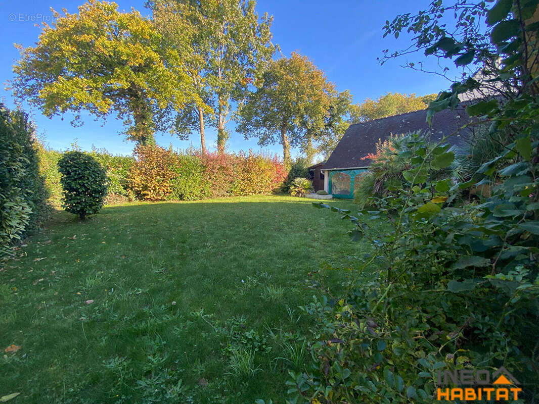 Maison à PLEUMELEUC