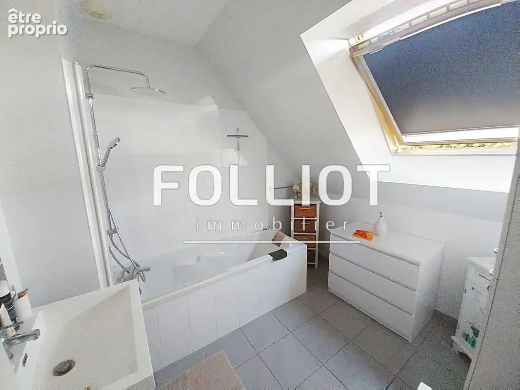 À VENDRE - DOZULE Maison 5 pièces avec jardin - photo 7