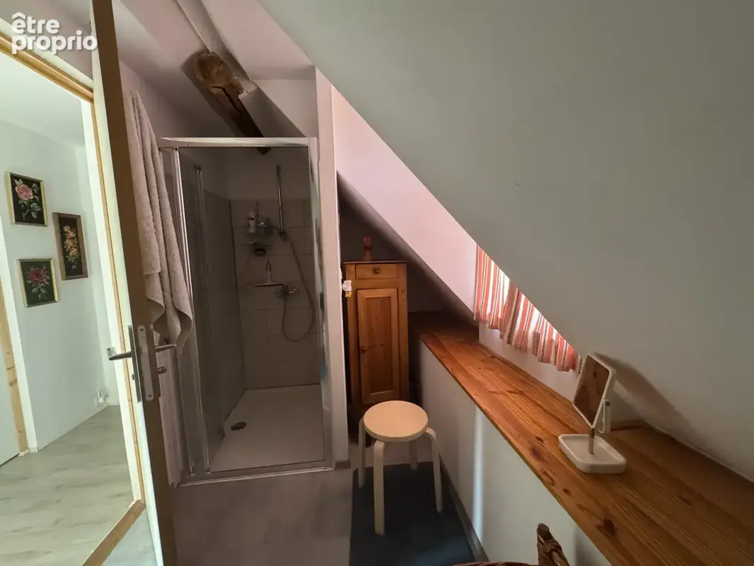 Trois espaces d'habitation   Dépendances et autonomie énergétique - photo 11
