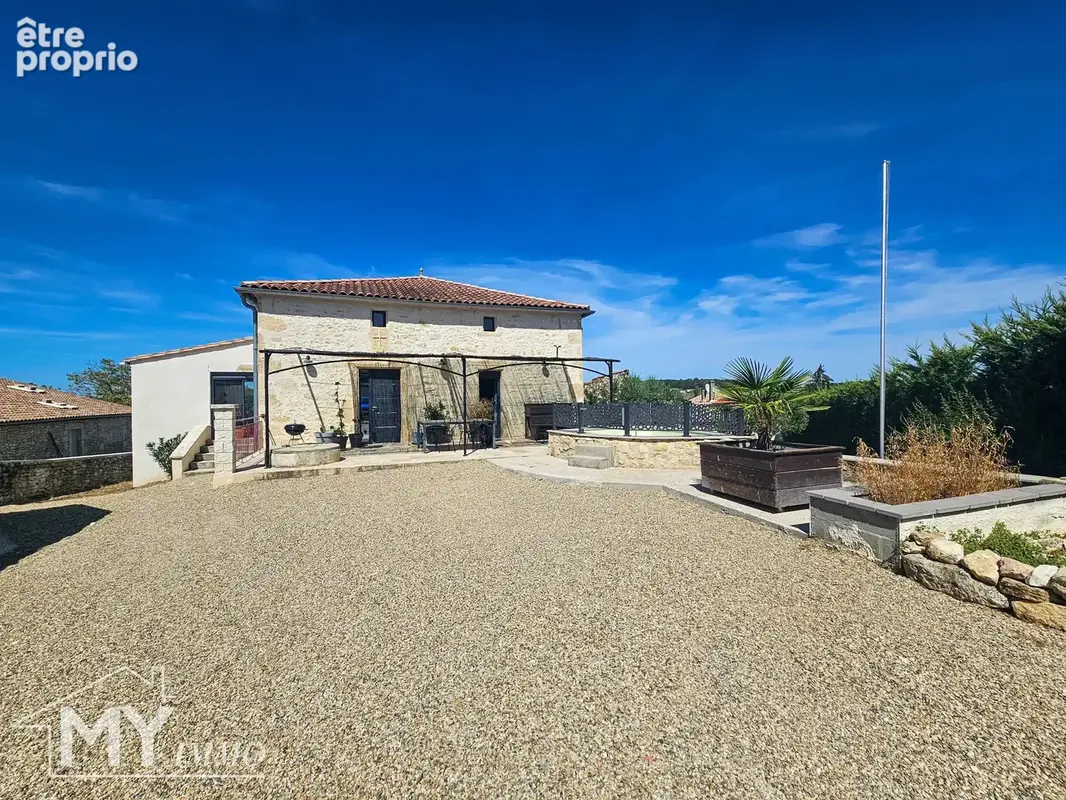 Maison à CAPLONG