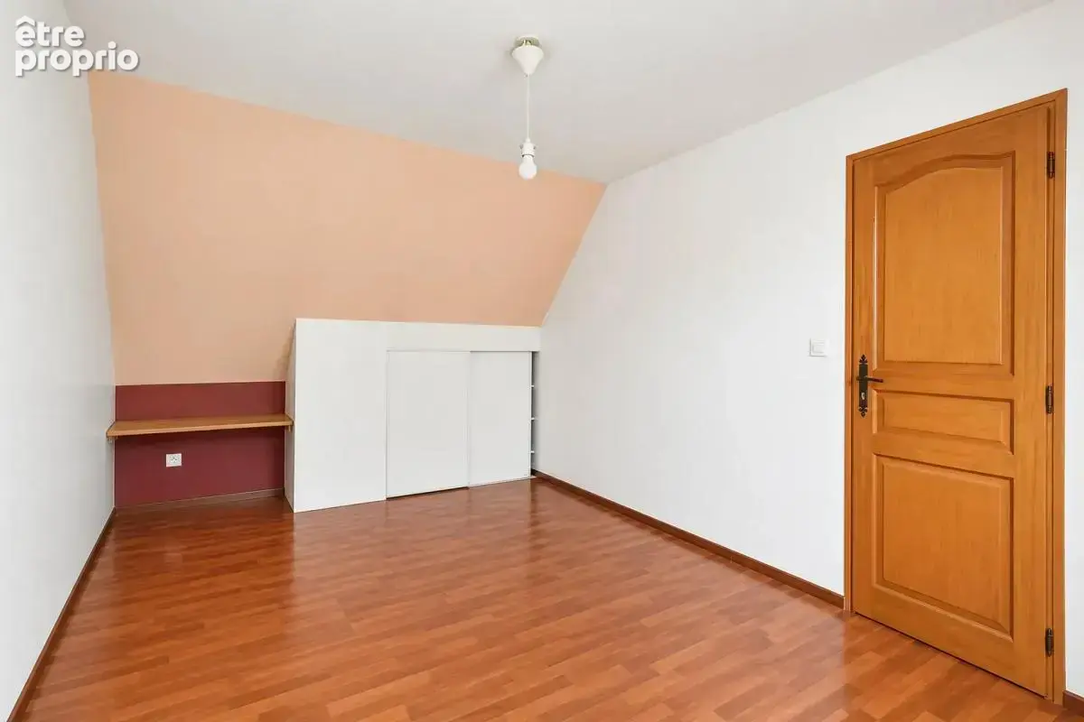 Maison de 4 pièces de 85 m² à Montfort-le-Gesnois - photo 24