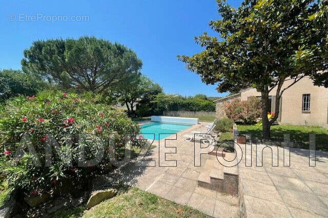 Maison à SAINT-SEBASTIEN-D&#039;AIGREFEUILLE