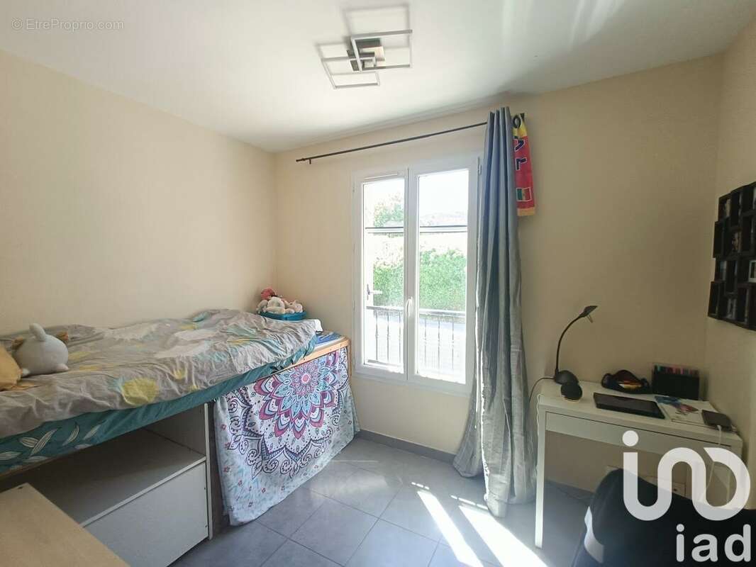 Photo 6 - Maison à MEYRARGUES