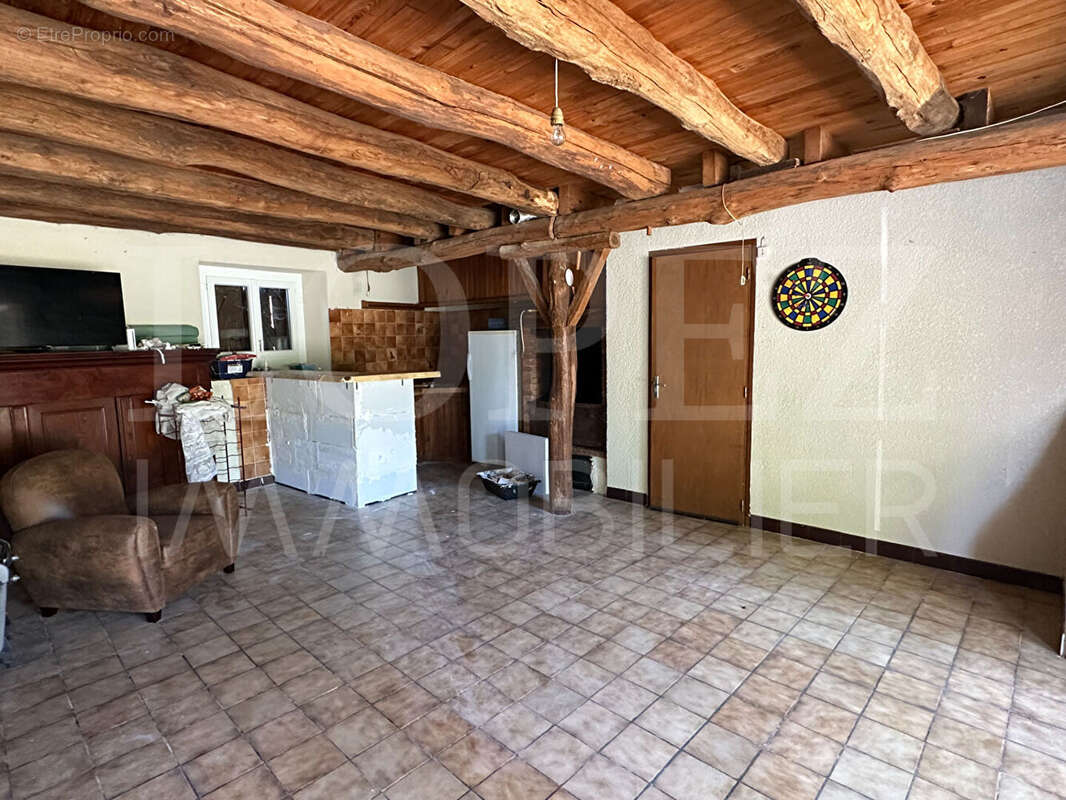 Maison à SAINT-AMANS-VALTORET