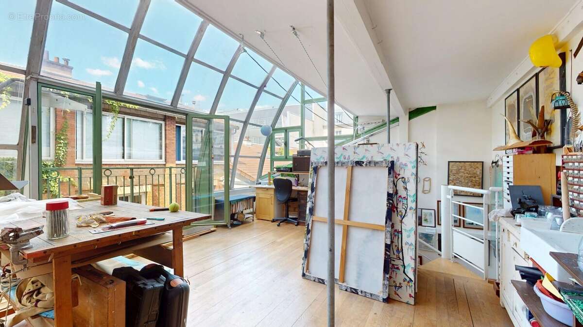 Maison à PARIS-19E