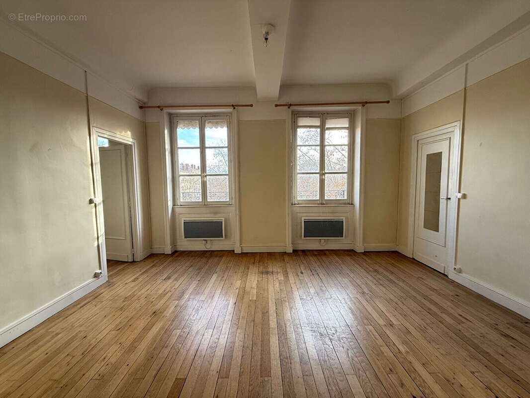 Appartement à LYON-6E