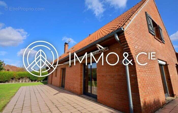 Maison à PREMESQUES