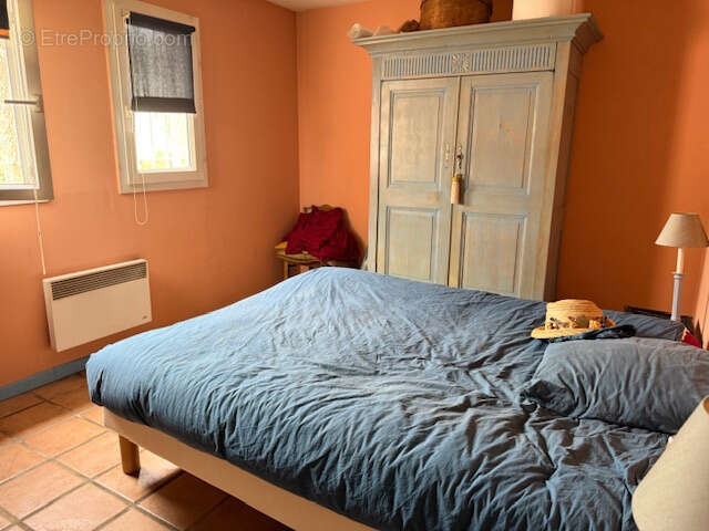 Maison à SAINT-CLEMENT-DE-RIVIERE