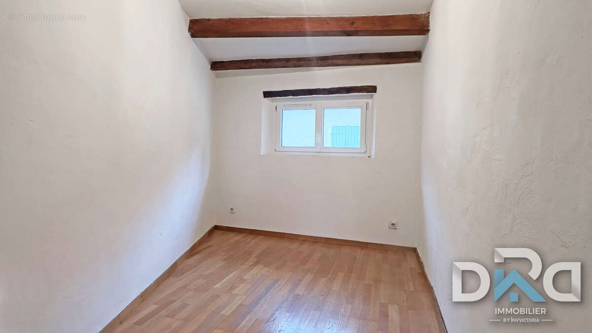 Maison à CUERS