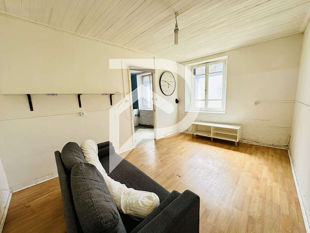 Maison à ESNOUVEAUX